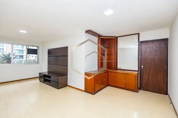 APARTAMENTO 99,87 M² | 3 QUARTOS (1 SUÍTE) | VAGA LIVRE | ÁGUA VERDE