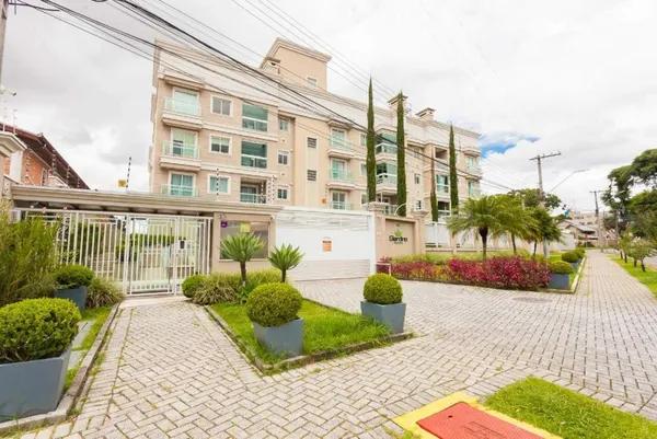 Lindo apartamento garden semi mobiliado no coração Água Verde!